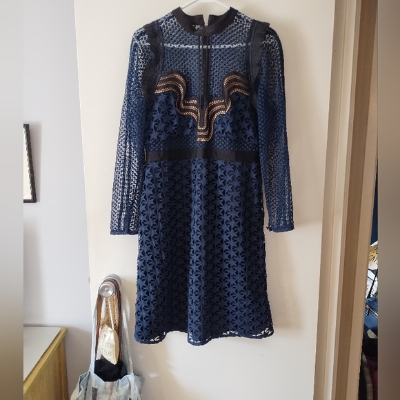 SELF-PORTRAIT Blue + Black Star Repeat Lace Dress 10 - Picture 3 of 8